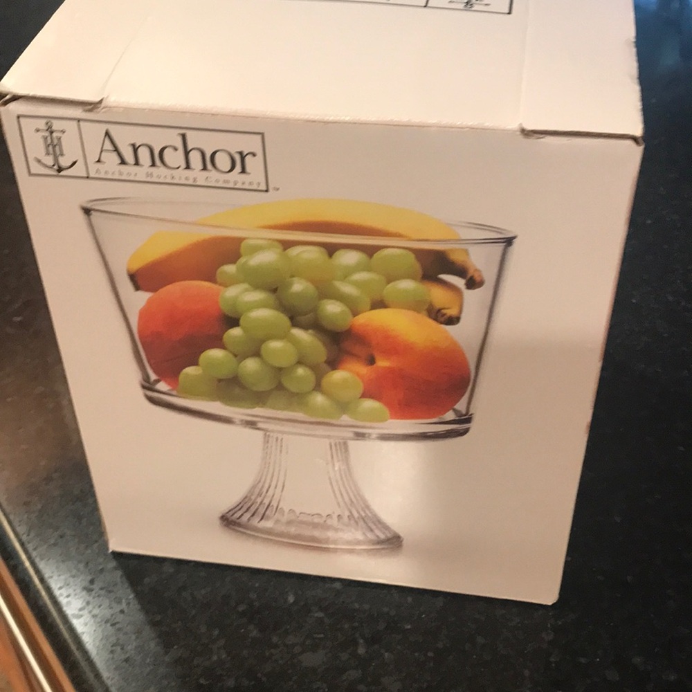 Anchor Hocking Trifle Bowl